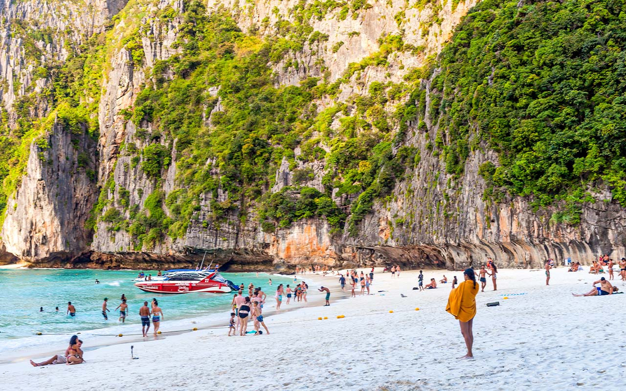 When is the best time to visit Thailand?