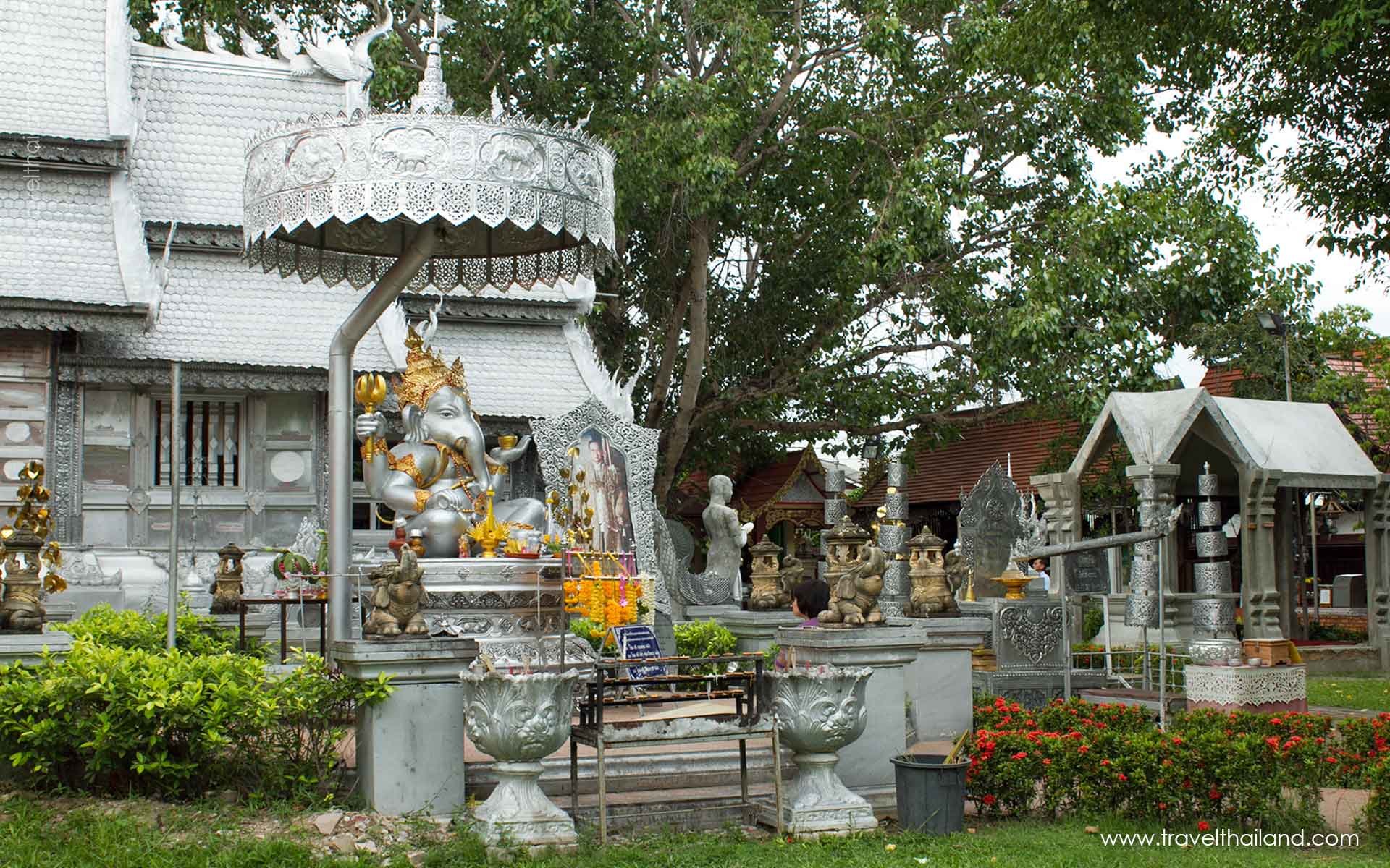 Creating Memories from Bangkok to Halong Bay - 6 Days