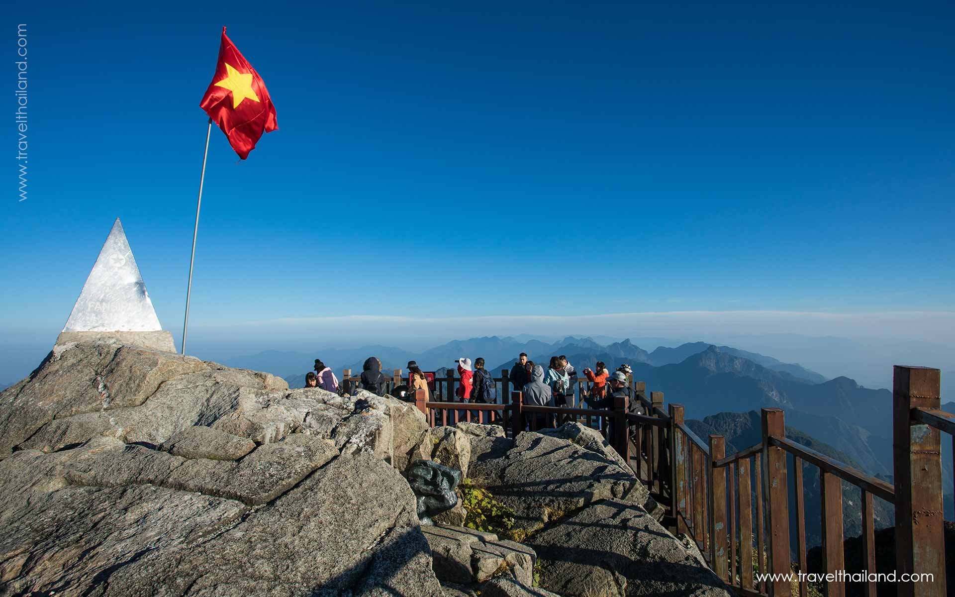 9-Day Bangkok to Hanoi Tour with Sapa & Halong Bay