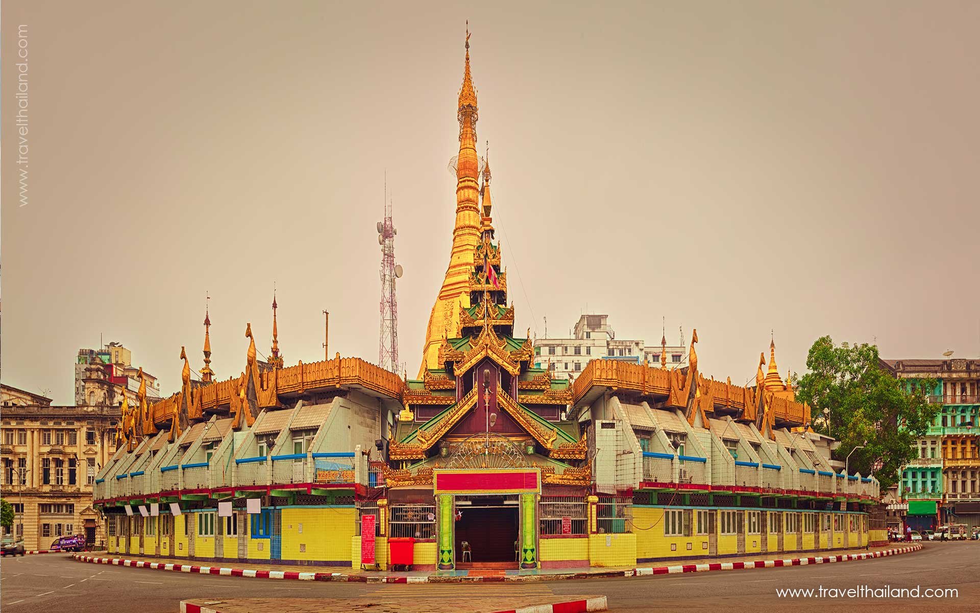 Creating Memories from Bangkok to Halong Bay - 6 Days