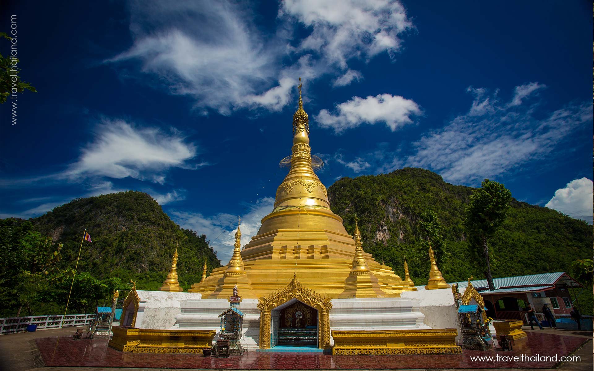Creating Memories from Bangkok to Halong Bay - 6 Days
