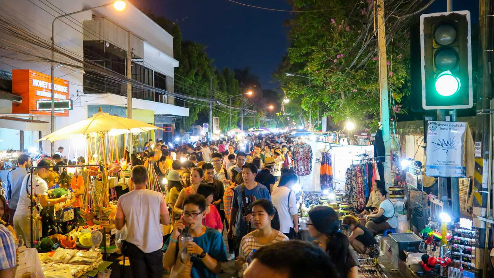 A photo of the vibrant night market in Chiang Mai